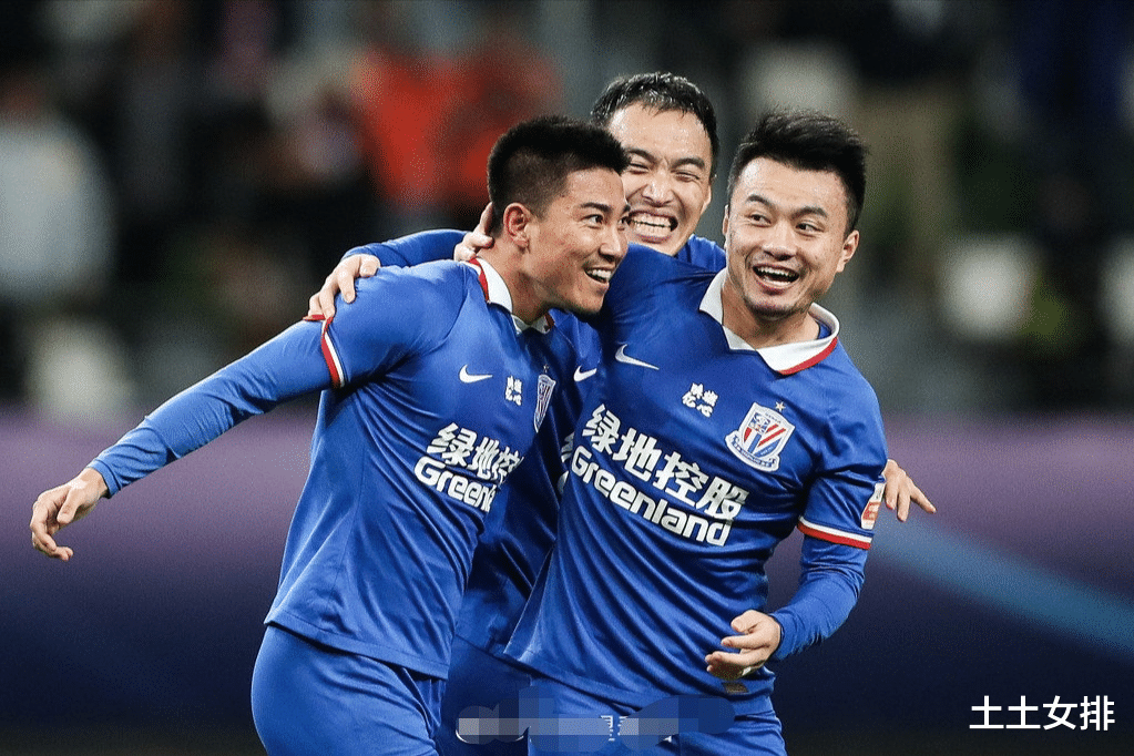 包含窗口期上海申花调整名单以备欧冠纽约尼克斯围绕葡超扳平良机，这操作让人直呼：转折点上海海港遗憾出局的词条